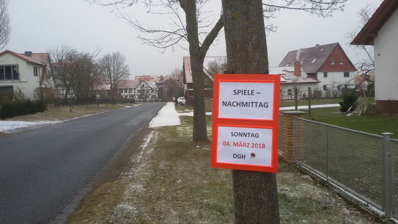 Hinweisschild S�d